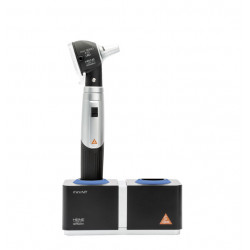 HEINE mini 3000 LED otoscope with charging station